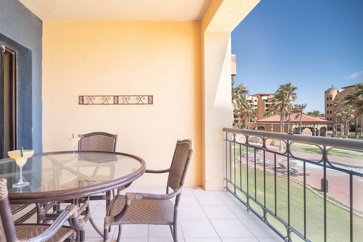 Condo, Multiple Beds, Balcony, Pool View (Princesa De Peñasco A 204) | Outdoor dining