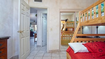 Condo, varias camas, balcón, vista al océano (Princesa De Peñasco A 201) | 2 habitaciones, decoración personalizada y muebles diferentes