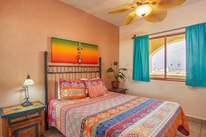 2 bedrooms, individually decorated, individually furnished, bed sheets - Princesa De Penasco II (Puerto Peñasco)