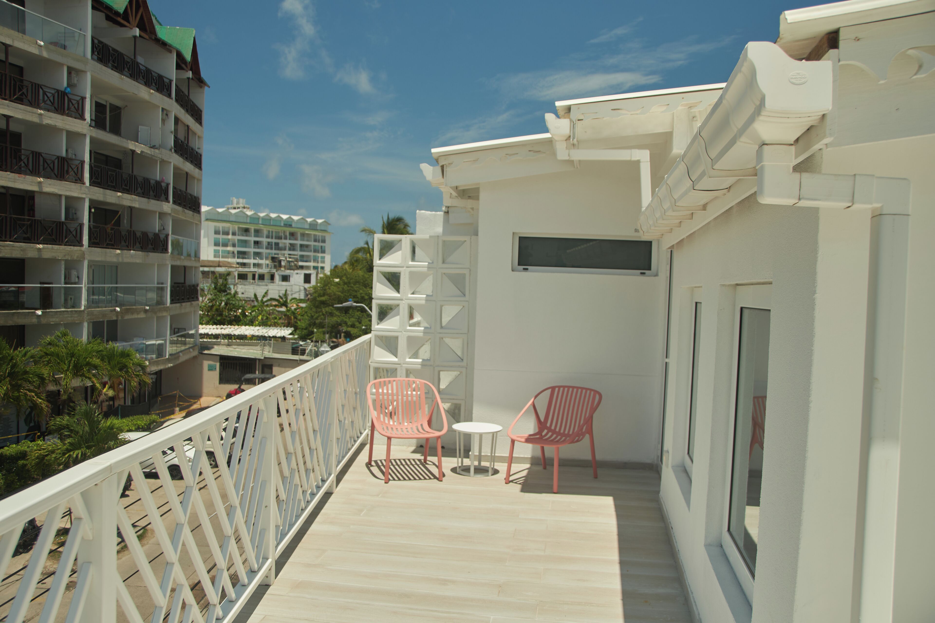 Deluxe Suite | Terrace/patio