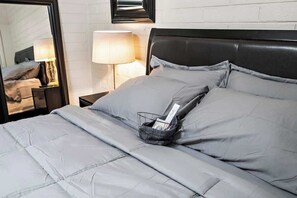 2 chambres, fer et planche à repasser, Wi-Fi gratuit, draps fournis