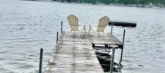 Little Barbee Lakefront Bungalow