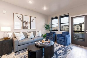 TV connectée, cheminée