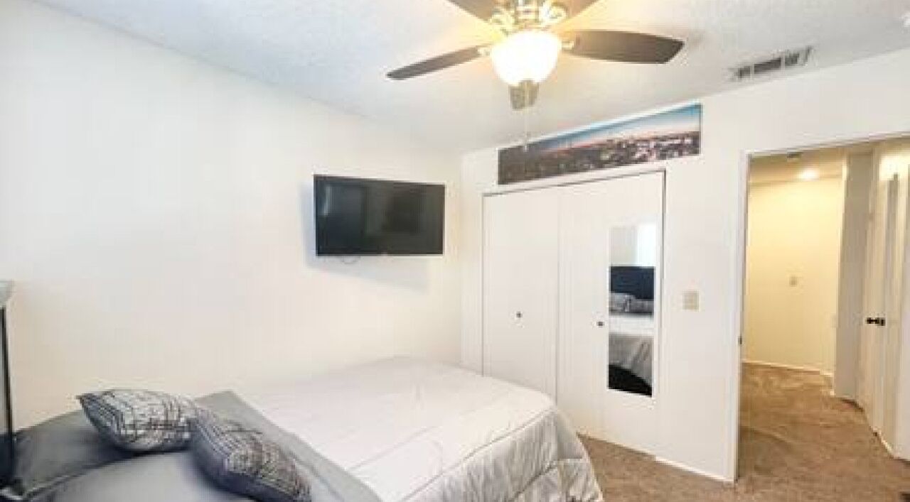 2 sovrum, skrivbord, gratis wi-fi och sängkläder