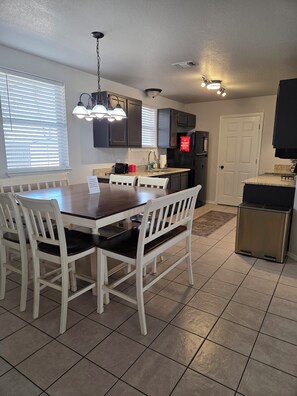 Dining - Rustic Wheel-horse House. Entire one-level 3/2 home located in Granbury, TX.  (Granbury)