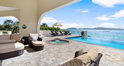 Dolphin at Anguillitta: AprilâMay Spring Special! Book Now!