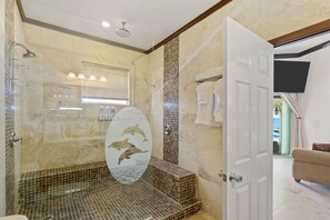 Shower, towels