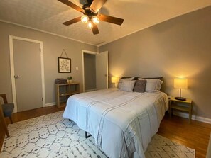 3 bedrooms, iron/ironing board, travel crib, WiFi