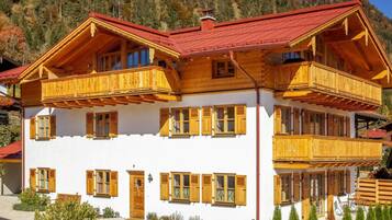 House | Exterior