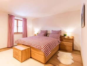 独立别墅 | 2 多间卧室、特色家居、熨斗/熨衣板