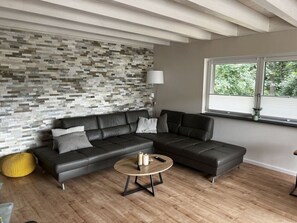 House | Living area - -fewo / Fehaus Weltwald-harz II (Bad Grund)