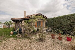 Property grounds - Independent cottage and pool in the heart of the vineyards (Saint-Émilion)