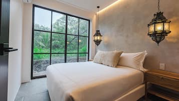 Queen Suite with Garden View | 1 dormitorio, ropa de cama de alta calidad, colchones viscoelásticos