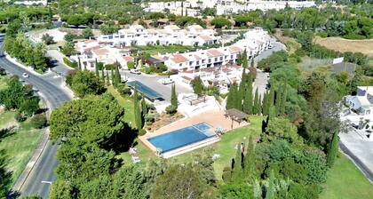 VILAMOURA CLUB VILLA 3 WITH POOL by HOMING