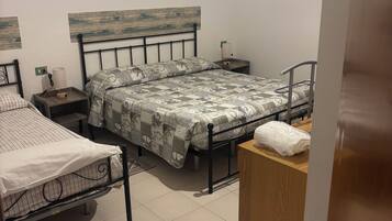 1 Schlafzimmer, WLAN, Bettwäsche