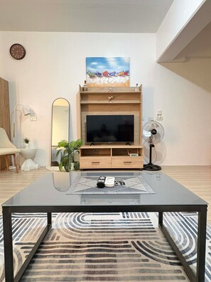 Smart TV - OPEN STUIDO DESIGN WITH AMAZING HOSPITALITY BOOKING MANAGEMENT PER GUEST NEEDS (Lapu-Lapu City)