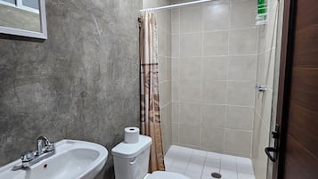 Departamento básico | Baño