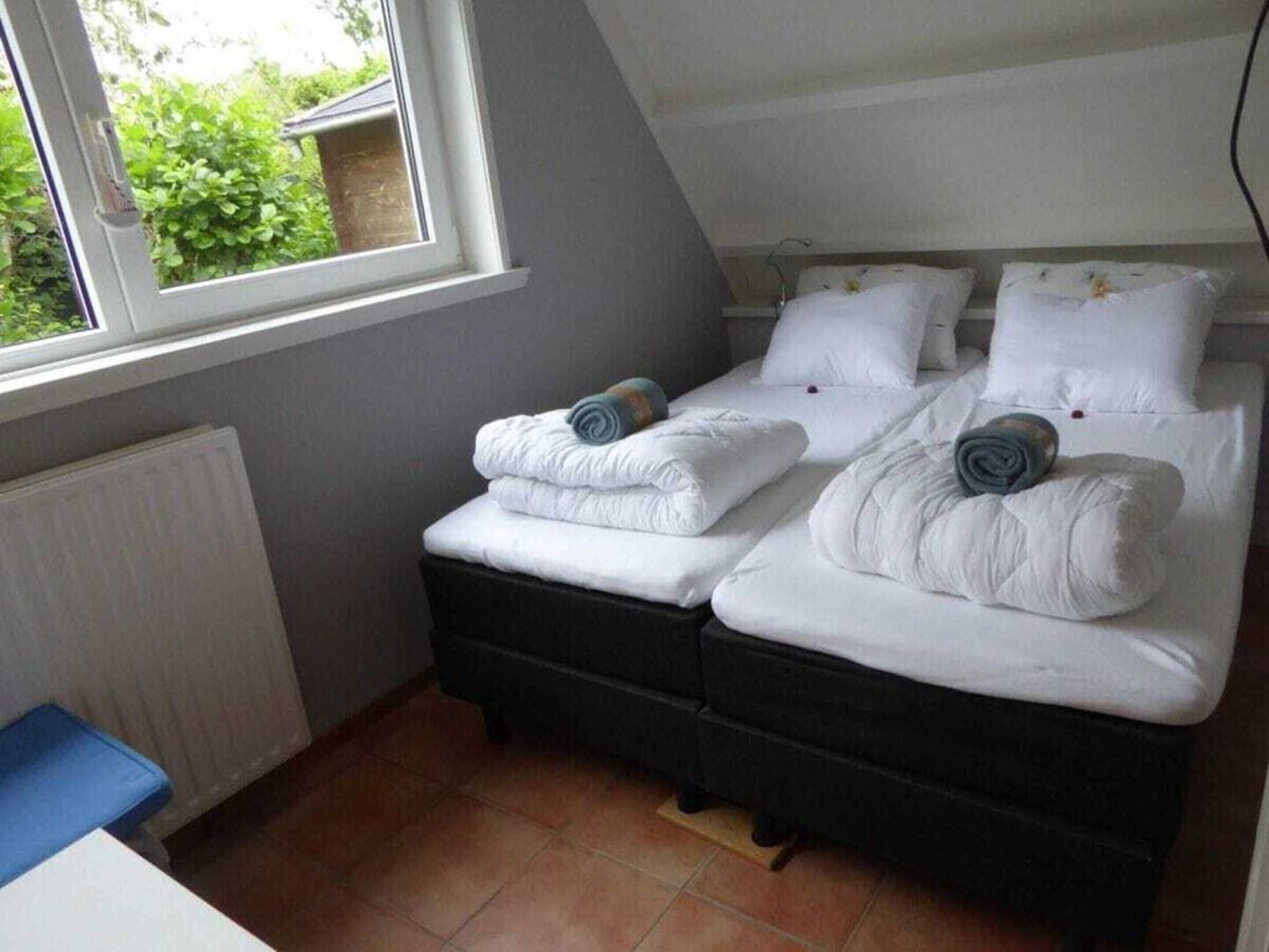 2 bedrooms, individually furnished