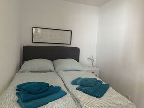 1 chambre, ameublement unique