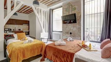 1 bedroom, iron/ironing board, bed sheets