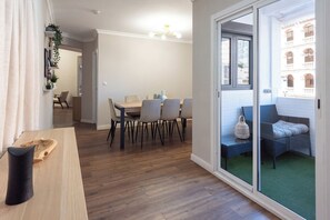 Dining - Nice lodging near the Plaza de Toros (Valencia)