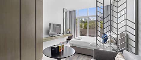 Club Studio | Living area | 50-inch Smart TV with digital channels