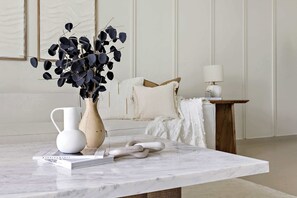 Elite Apartment | Living area | 50-inch Smart TV with digital channels - Silkhaus Act One Towers (Dubai)