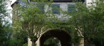 Zweiburgenblick Comfortable Holiday Residence