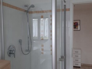Mobile Unterkunft | Badezimmer
