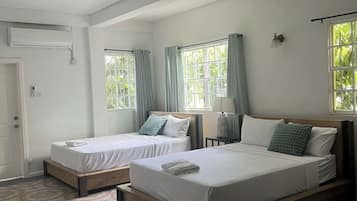 4 bedrooms, iron/ironing board, free WiFi, bed sheets