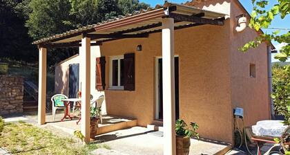 Studio indépendant aux portes des Cévennes