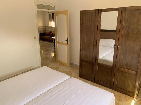 2 bedrooms - العقارية One-Bedroom Apartment (Beni Enzar)