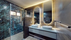 Dusche, Haartrockner, Handtücher, Seife