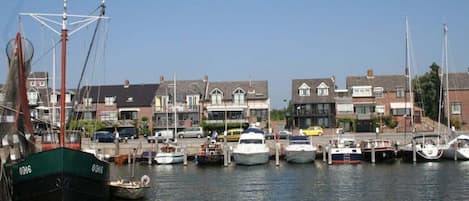 House | Marina