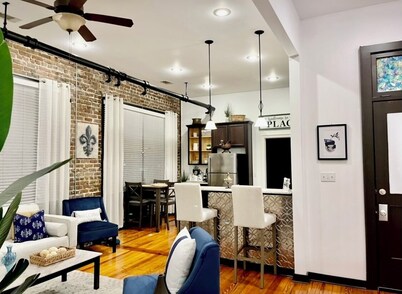 Unit A - 2-bedroom 2 bath condo in wonderful Downtown Hammond with AC, WiFi