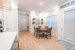 Dining - Sun & Surf at Prominence! Golf cart & ping pong table included! (Watersound)