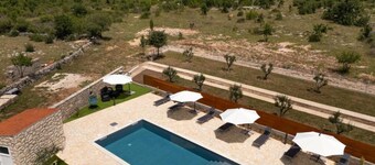 Five Bedroom Villa With Pool