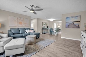 TV connectée, baby-foot, table de tennis de table