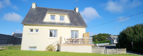 Family home in Brittany, close to the sea and amenities!