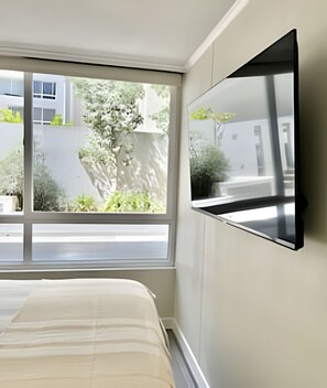 Apartment | 1 bedroom, blackout curtains, soundproofing, iron/ironing board - Edificio Céntrico y a pasos del Metro (Santiago)