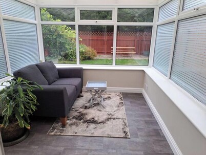 3 BED HOUSE, UPTO 5 GUESTS