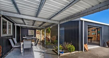 TOTARA RIDGE - A Private Escape with Ocean views
Winter Weekly Specials