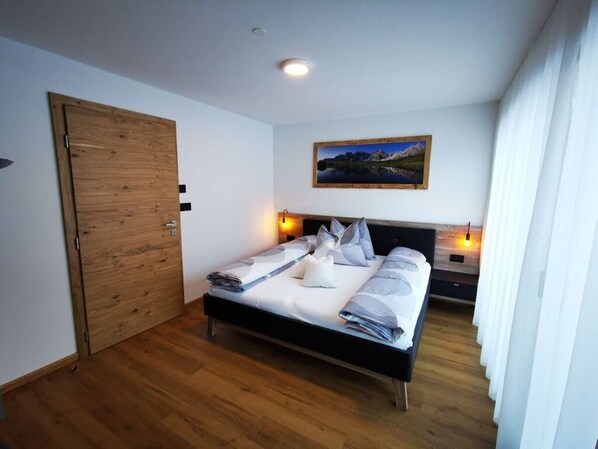 Maison mobile | 1 chambre, ameublement unique, literie fournie