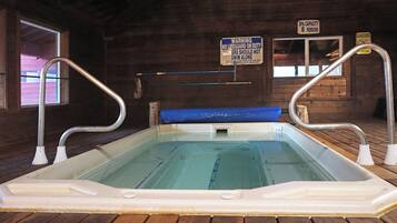 Tina de hidromasaje interior