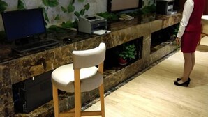 Sınıflandırılmamış resim, 224 üzerinden 5, düğme