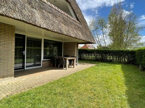 Outdoor dining - Wadden Residence Ameland (Buren)