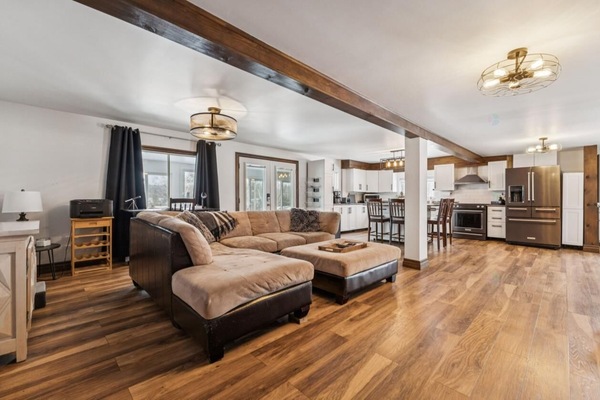 Smart TV, fireplace, books, printers