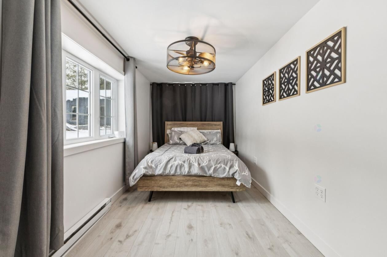 4 chambres, bureau, Wi-Fi, draps fournis