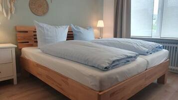 1 bedroom, individually furnished