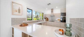 The Grape Escape~ Location & style on Shiraz Trail